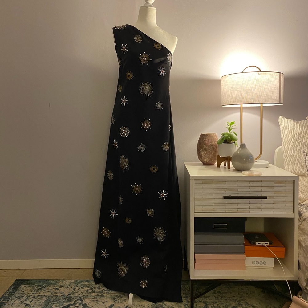 Osman London evening gown in navy color